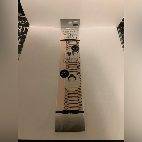 Brand New Hair accessory - Available until Nov 15 - Picture 1 of 2